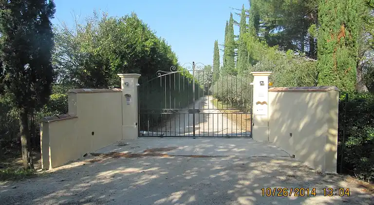 Farm house in Carpentras