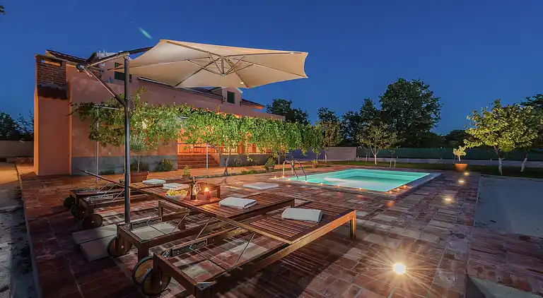 Vakantiehuis in Zemunik Donji