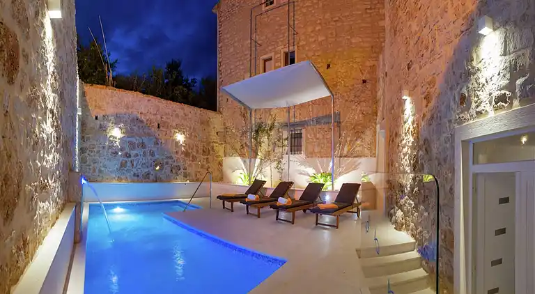 Villa i Bol