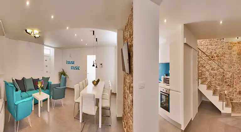 Villa i Bol