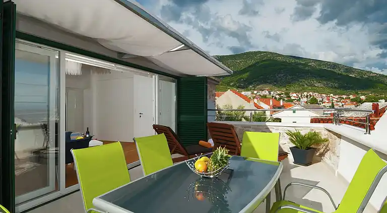 Villa i Bol