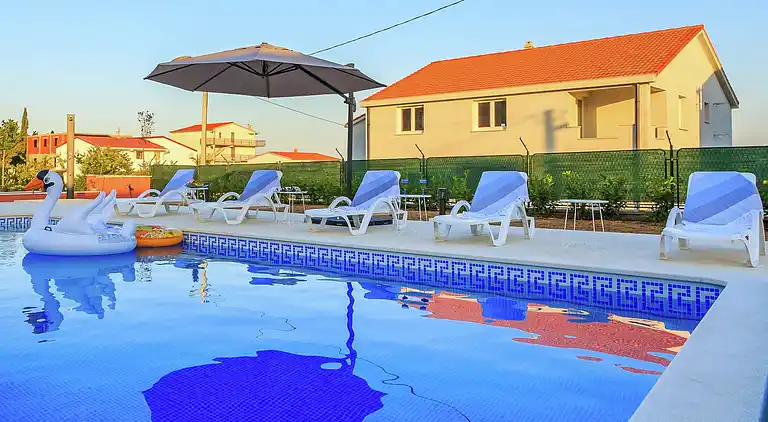 Villa i Kaštel Stari