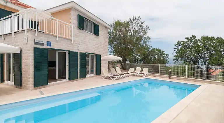 Feriebolig i Postira