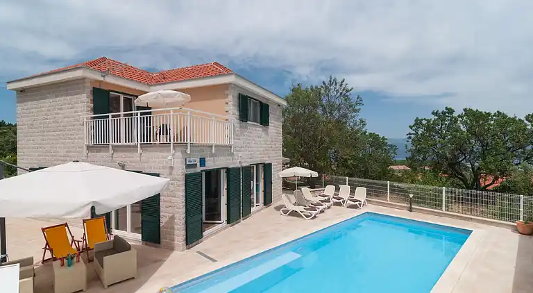 Feriebolig i Postira