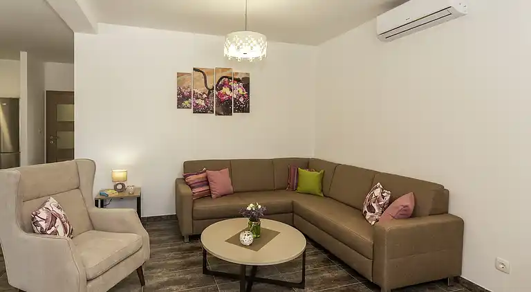 Villa i Kaštel Stari