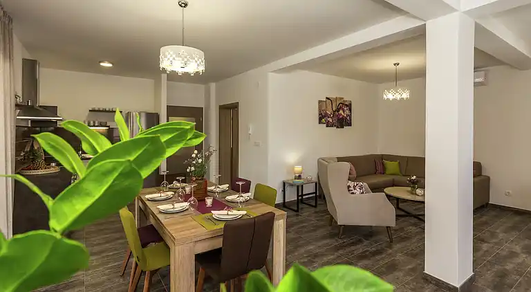 Villa i Kaštel Stari