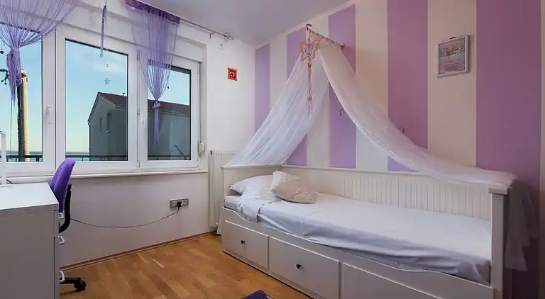 Holiday home in Podstrana