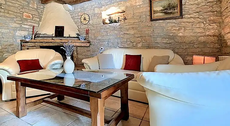 Holiday home in Zgrabljići