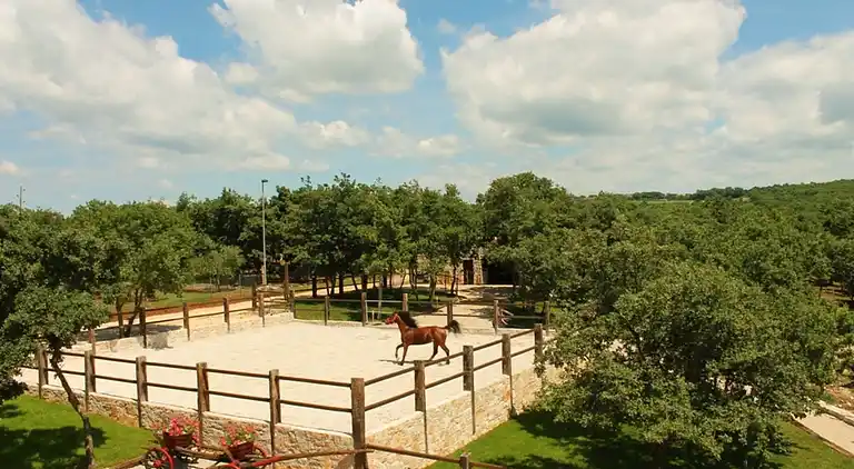 Gårdhus i Jakići Dolinji