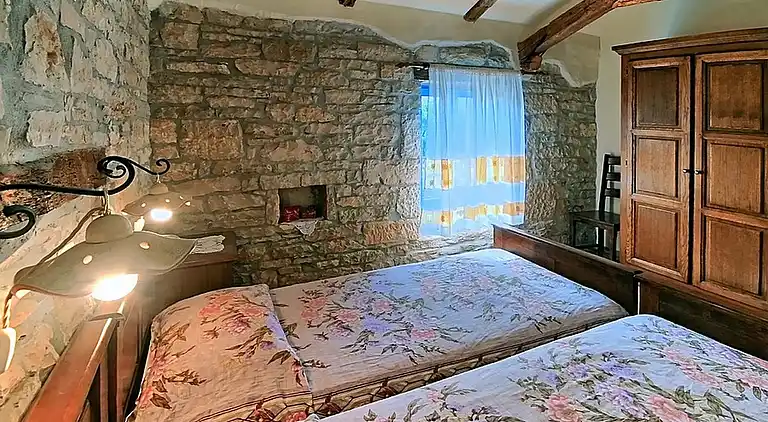 Holiday home in Zgrabljići