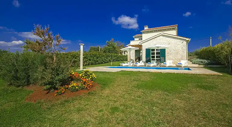 Villa i Lašići
