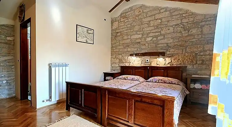 Holiday home in Zgrabljići