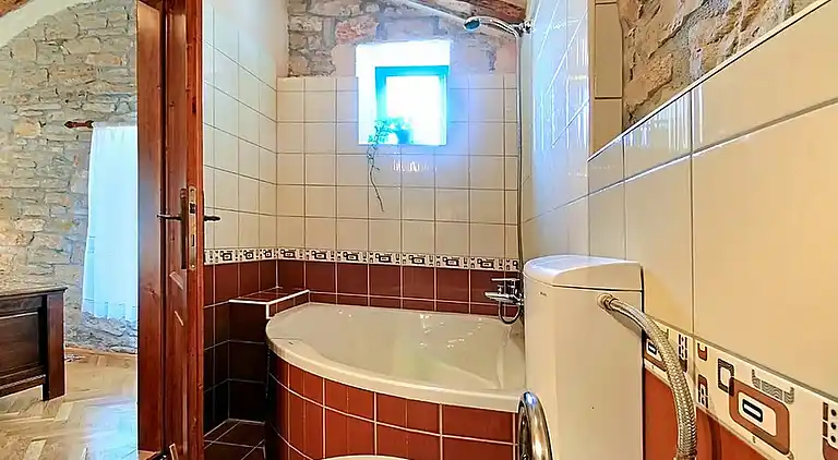 Holiday home in Zgrabljići