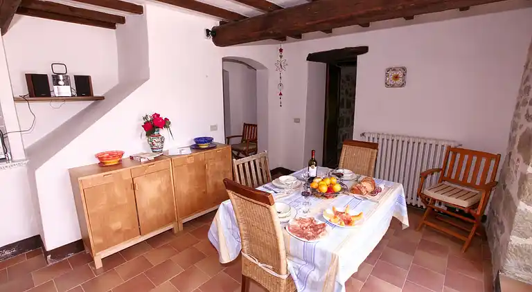 Manor house in Lisciano Niccone