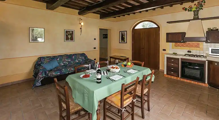 Farm house in Narni