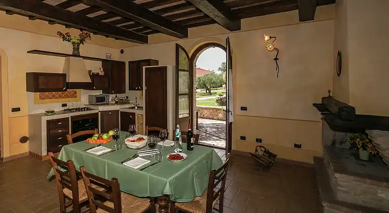 Farm house in Narni
