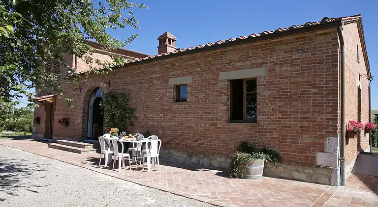 Farm house in Castelnuovo Berardenga
