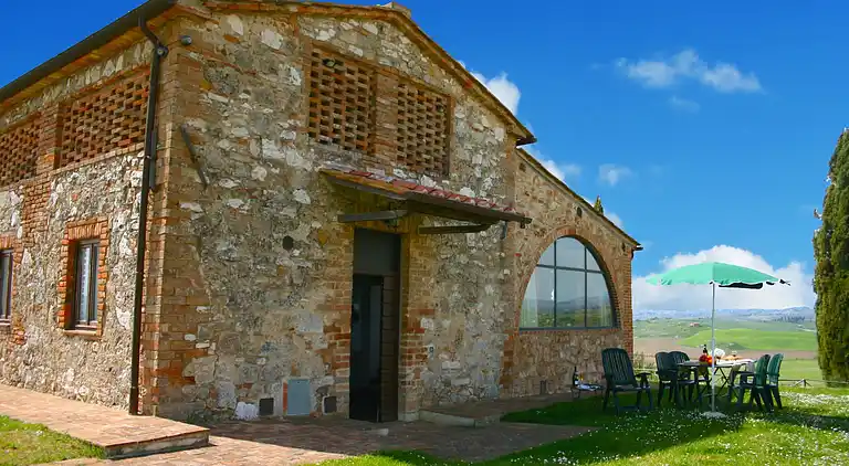 Farm house in Asciano