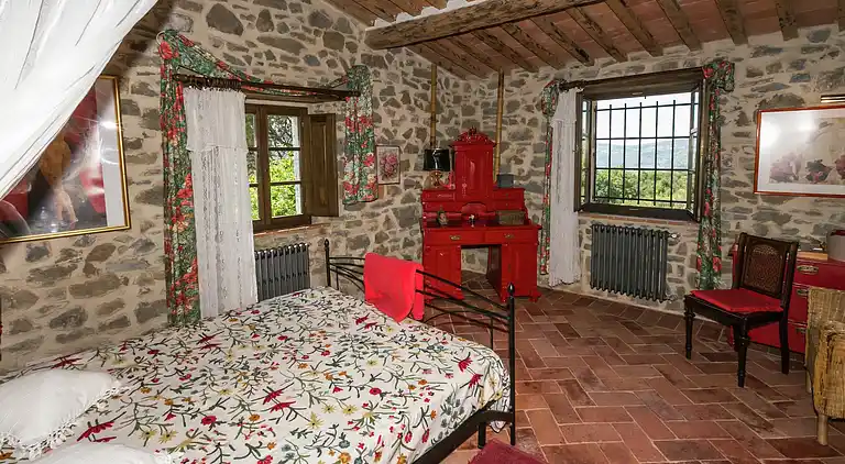 Villa in Santa Fiora