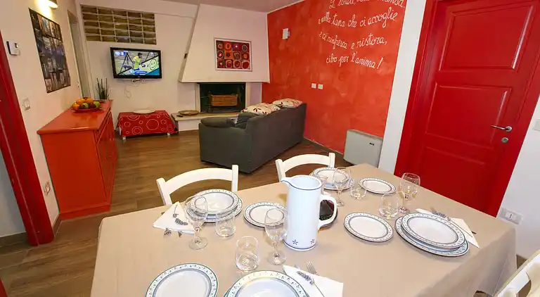 Manor house in San Valentino in Abruzzo Citeriore