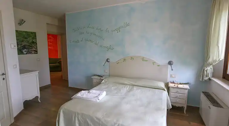 Manor house in San Valentino in Abruzzo Citeriore