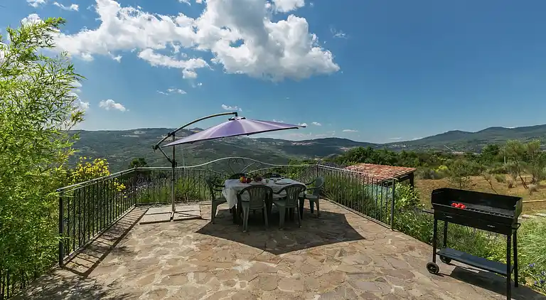 Villa in Santa Fiora