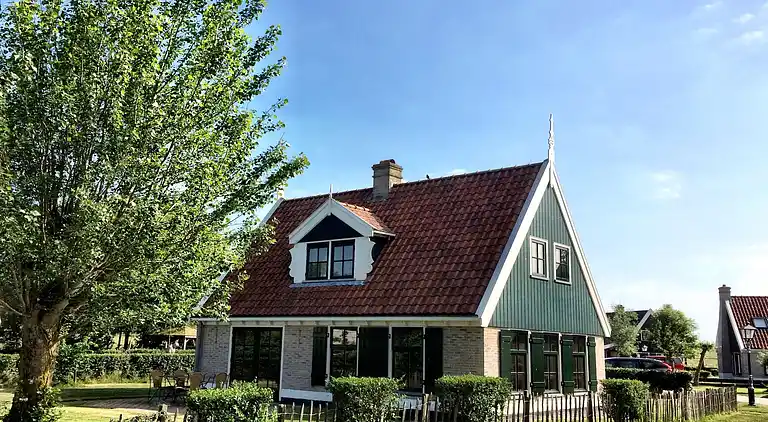 Villa i Hippolytushoef