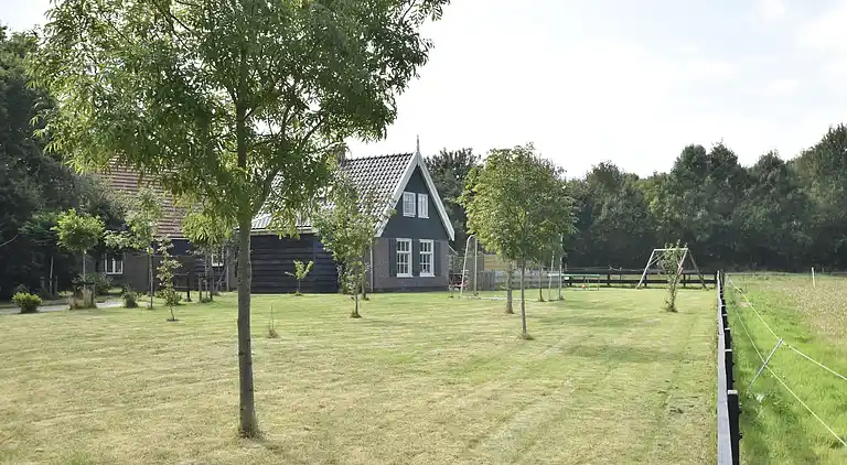 Holiday home in Hippolytushoef