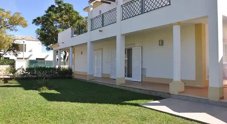 Villa in Quarteira