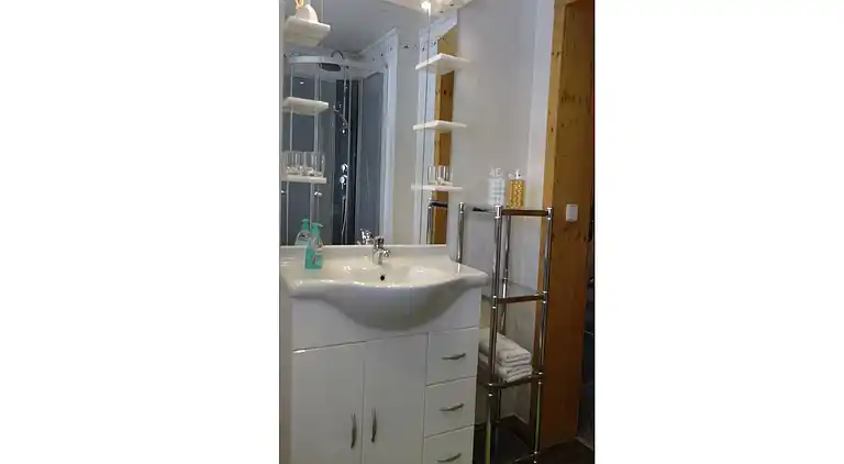 Holiday home in Neudorf