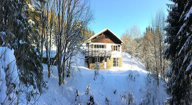 Holiday home in Bévercé
