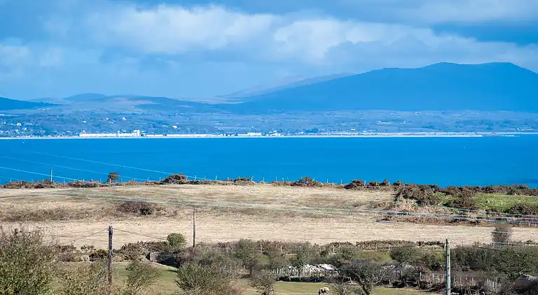 Farm house in Bwlchtocyn