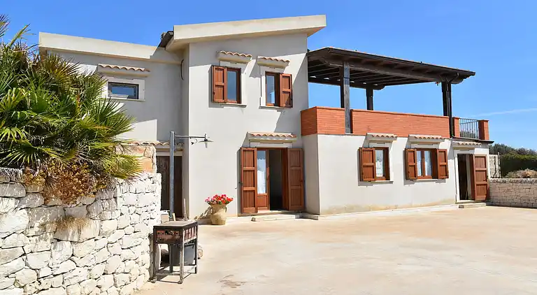 Villa i Cava d'Aliga