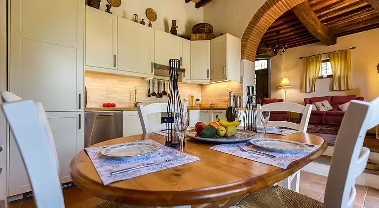 Manor house in Lombriciano