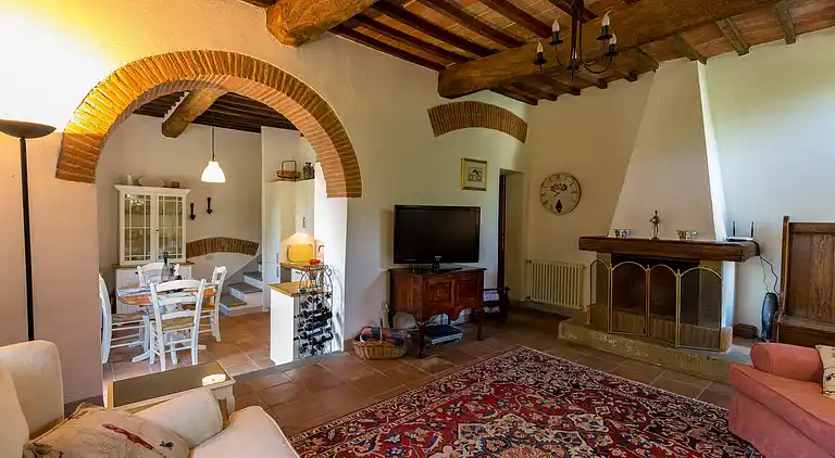 Manor house in Lombriciano