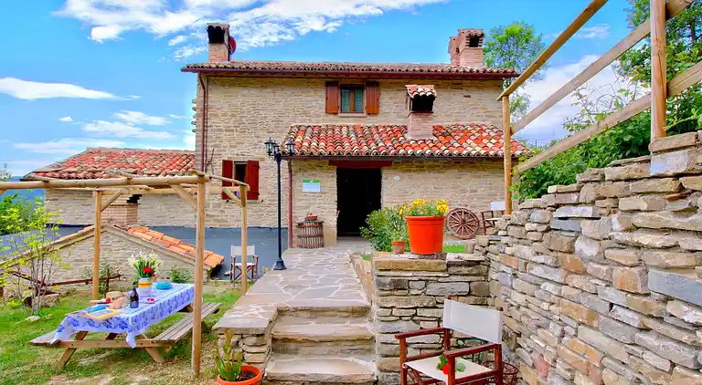 Farm house in Mercatello sul Metauro