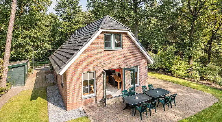 Holiday home in Hooghalen