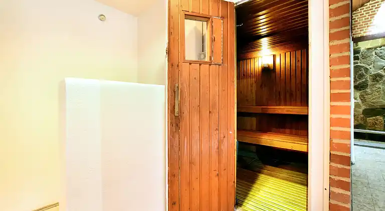 Villa in Grandhan