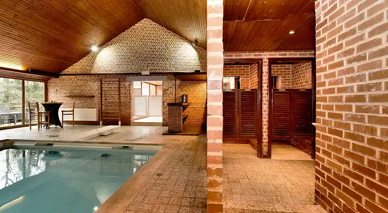 Villa in Grandhan