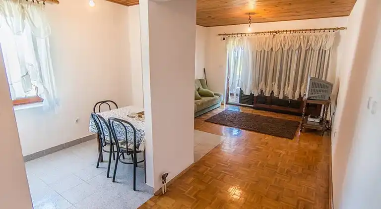 Ferielejlighed i Neviđane