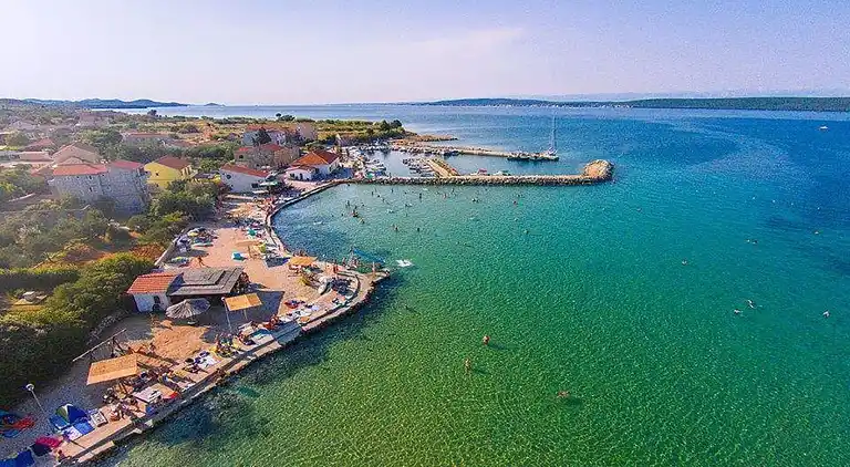 Ferielejlighed i Neviđane