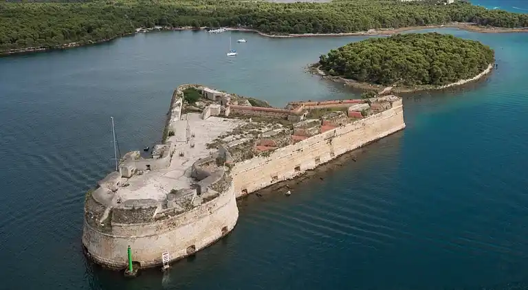 Ferielejlighed i Šibenik