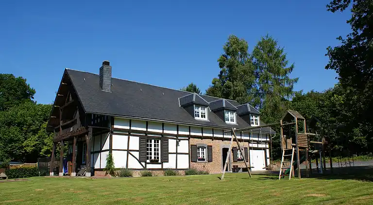 Holiday home in Bévercé