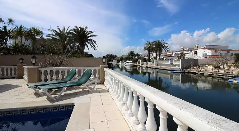 Villa in Empuriabrava
