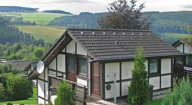 Sommerhus i Feriendorf Hennesee