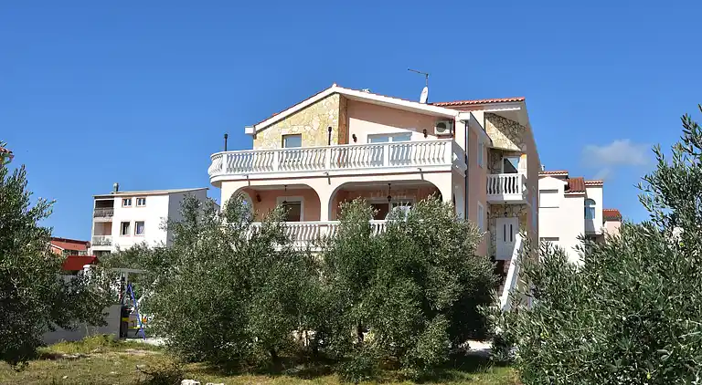 Ferielejlighed i Vodice