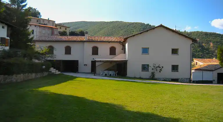 Villa i Serrapetrona