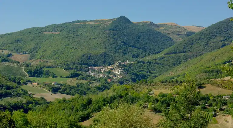 Villa i Serrapetrona