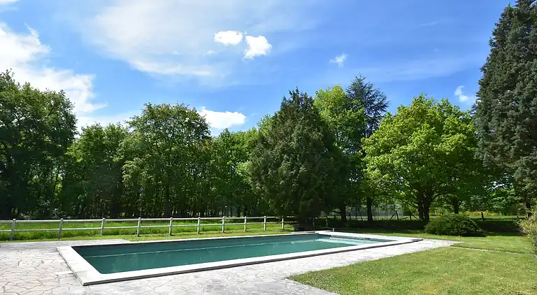 Holiday home in Combreux