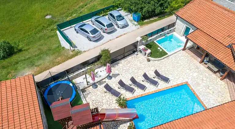 Vakantiehuis in Jakovici